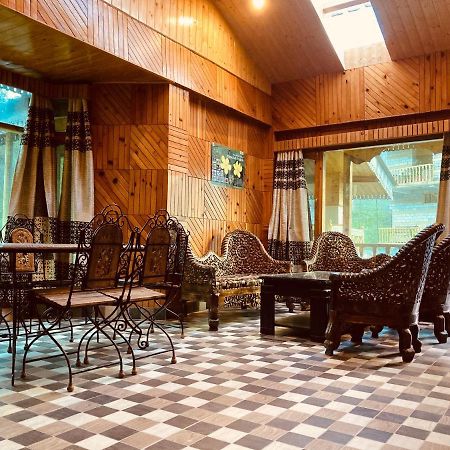 Woods Villa- A Luxury Mountains View Cottages Manali  Exterior photo