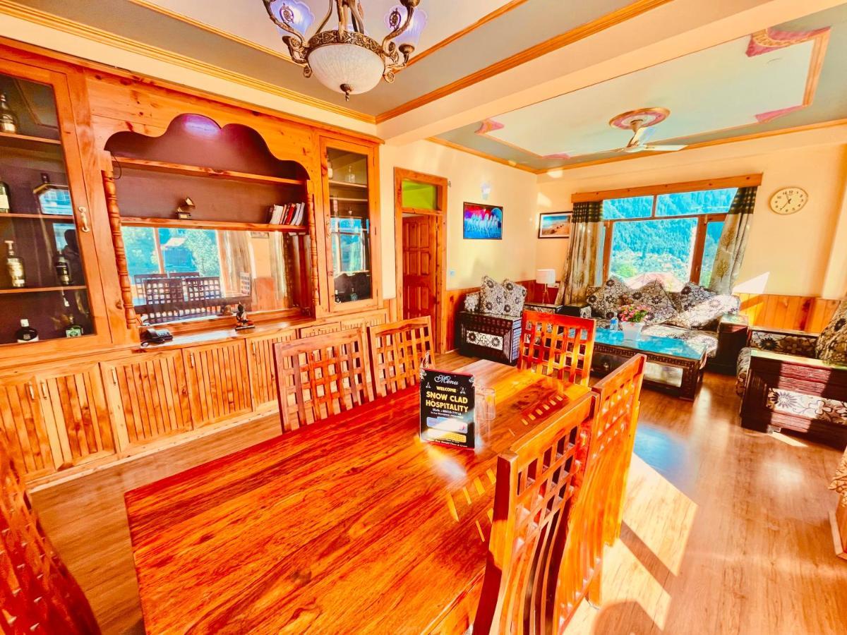 Woods Villa- A Luxury Mountains View Cottages Manali  Exterior photo